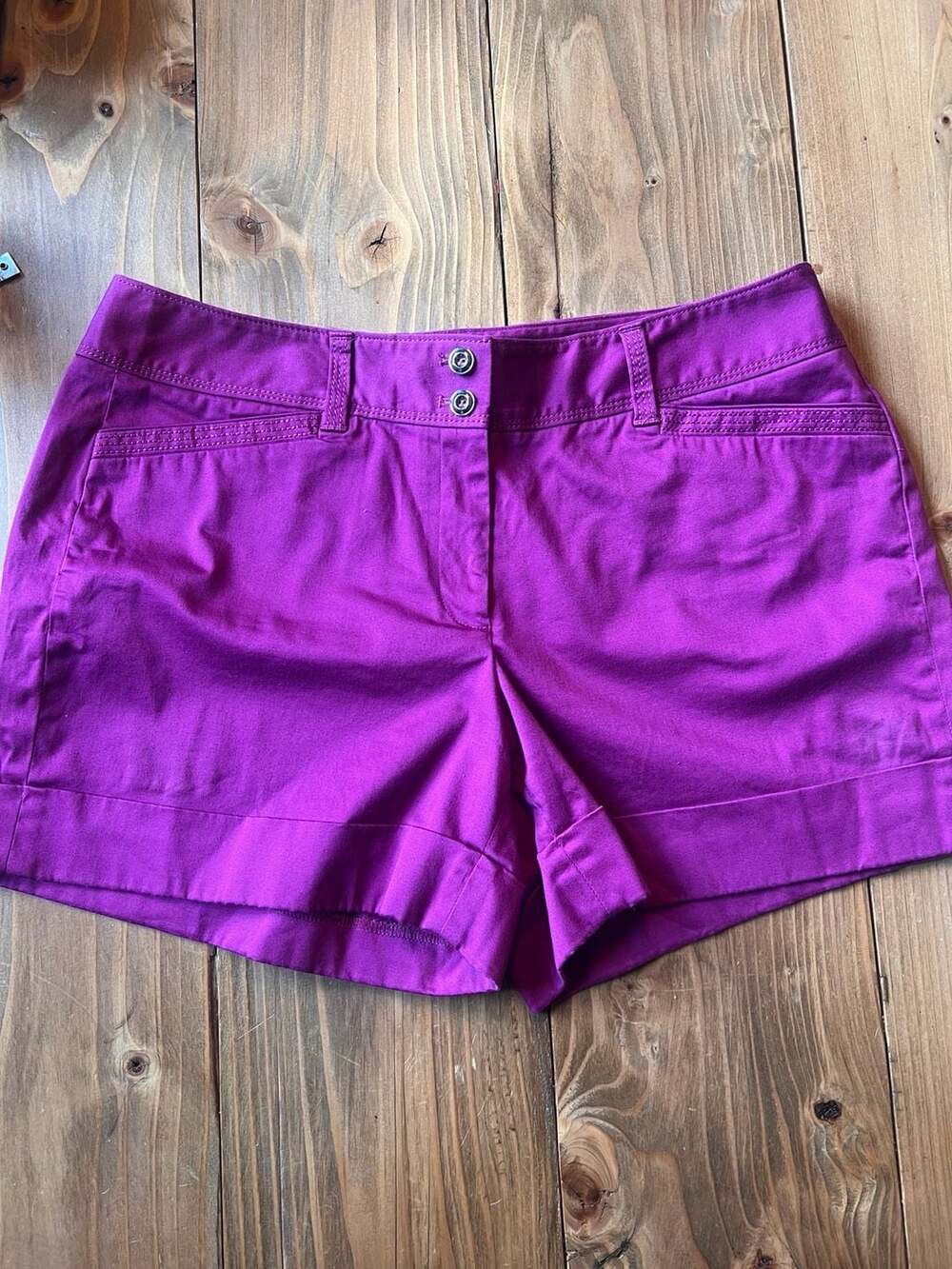 White House Black Market Purple Cuffed Shorts Size 12 - Picture 2 of 6